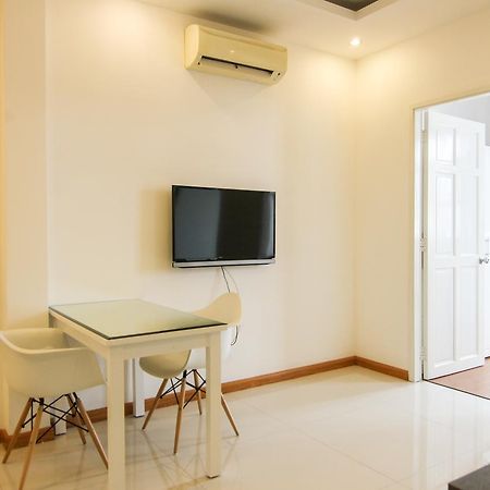 Smiley Apartment 2 Ho Chi Minh City Exterior photo